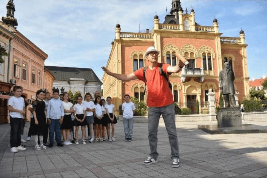 „За мене је Змај почетак свега”  Александар Јањушевић о писању за децу