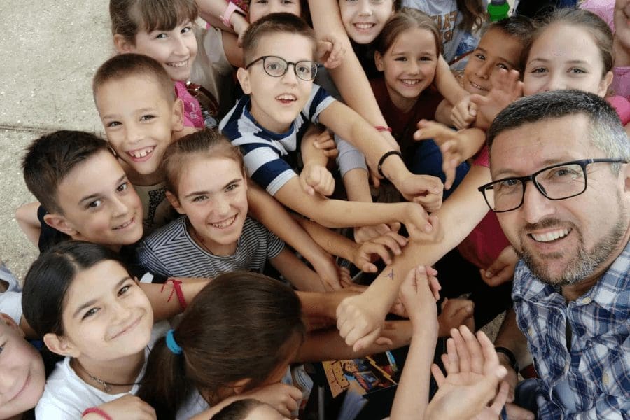 „За мене је Змај почетак свега”  Александар Јањушевић о писању за децу